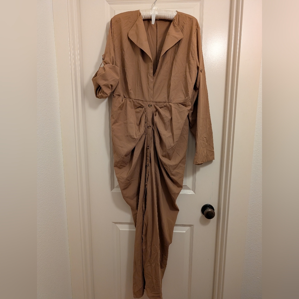 NWOT Elegant Tan Women's Dress - fits like a large